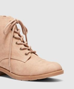 Attireaxis.shop00b952c36f 2