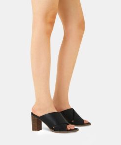 Attireaxis.shop020f70604f 2