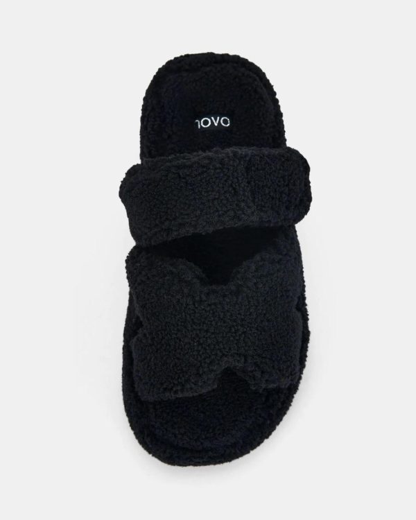 Attireaxis.shop0ee6b2f825 4