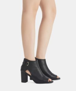 Attireaxis.shop213349687c 2