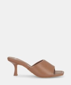 Attireaxis.shop2214cb0537 1