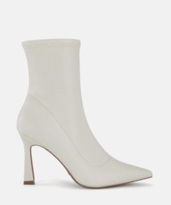 Attireaxis.shop27b95036a2 1