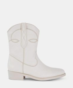 Attireaxis.shop27d0e3a907 1