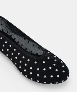 Attireaxis.shop28434e04e8 3