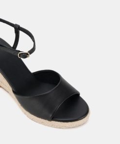 Attireaxis.shop2983f75a22 3