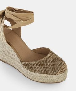 Attireaxis.shop29b34b9548 3