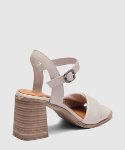 Attireaxis.shop2bc43eef51 3