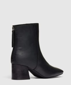 Attireaxis.shop2cf9febb06 3