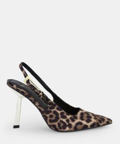 Attireaxis.shop30572e8ab3 1