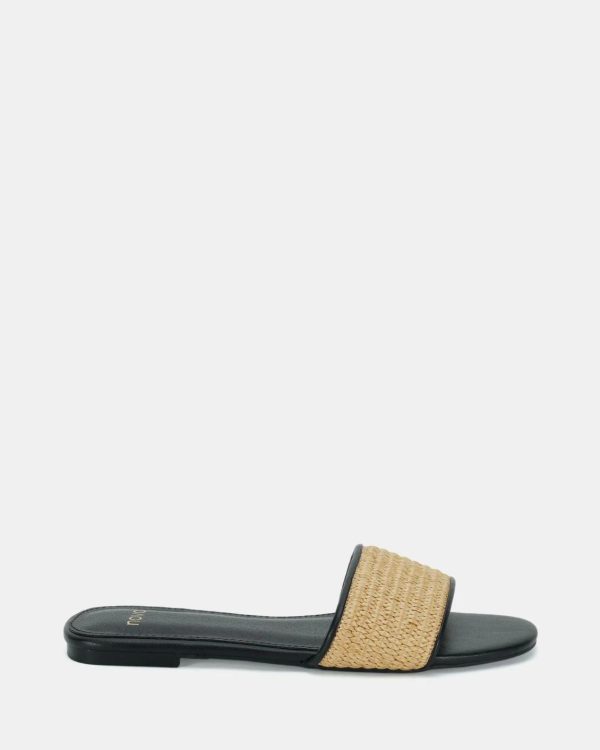 Attireaxis.shop3399636faa 1