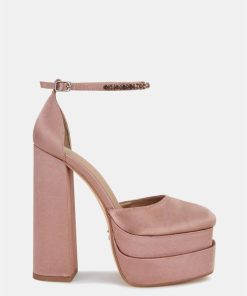 Attireaxis.shop341e619710 1