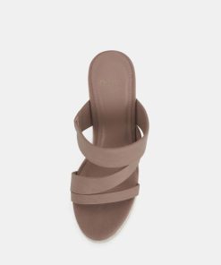 Attireaxis.shop3c03c3c71e 5