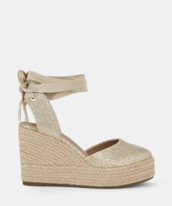 Attireaxis.shop3d56288654 1