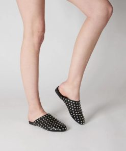 Attireaxis.shop3d94f210ea 2