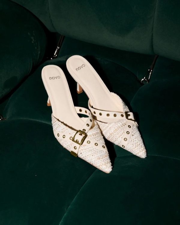 Attireaxis.shop502dc19382 2