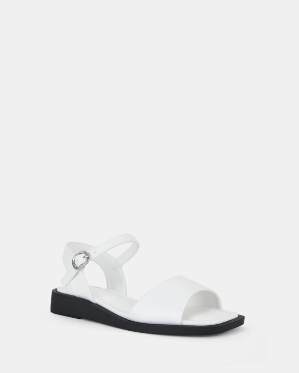 Attireaxis.shop556a947618 2