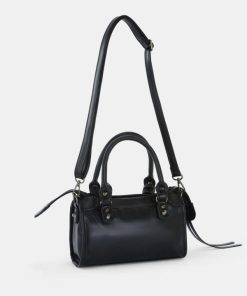 Attireaxis.shop55bcf3afc9 2