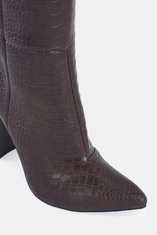 Attireaxis.shop55bfcde505 4