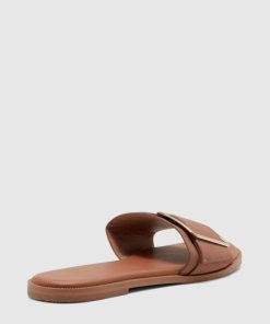 Attireaxis.shop5742560675 3