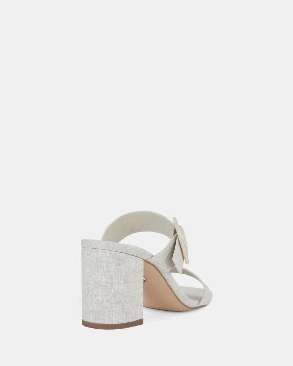 Attireaxis.shop60824f3e9b 4