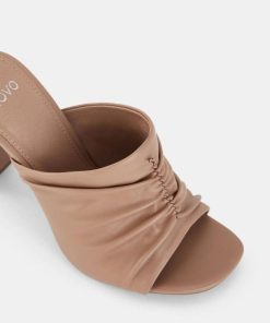 Attireaxis.shop62016652fc 4