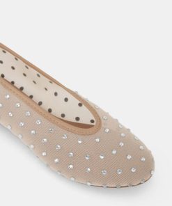 Attireaxis.shop6205566c83 3