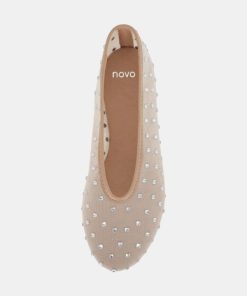 Attireaxis.shop6205566c83 4