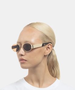 Attireaxis.shop630a1c69c6 2