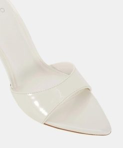 Attireaxis.shop638720f303 3