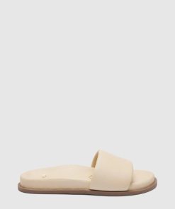 Attireaxis.shop735b7e55ac 1