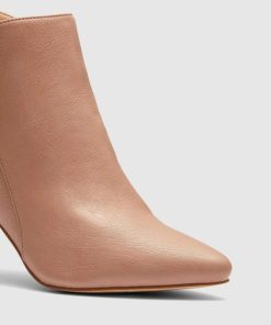 Attireaxis.shop7384013955 2