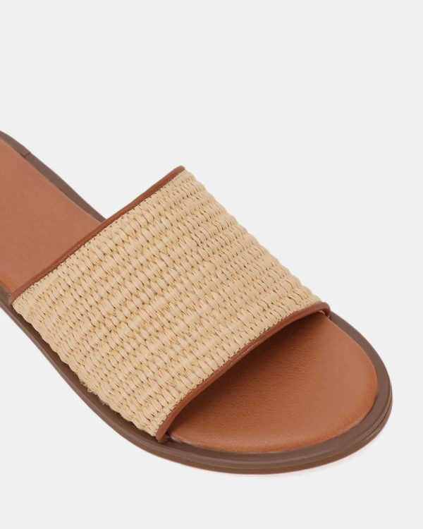 Attireaxis.shop7990985002 3