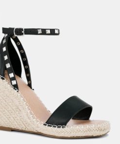 Attireaxis.shop7a09ac6fa1 2