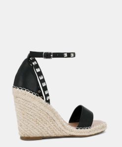 Attireaxis.shop7a09ac6fa1 3