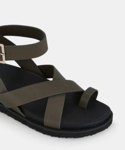 Attireaxis.shop8318411994 5