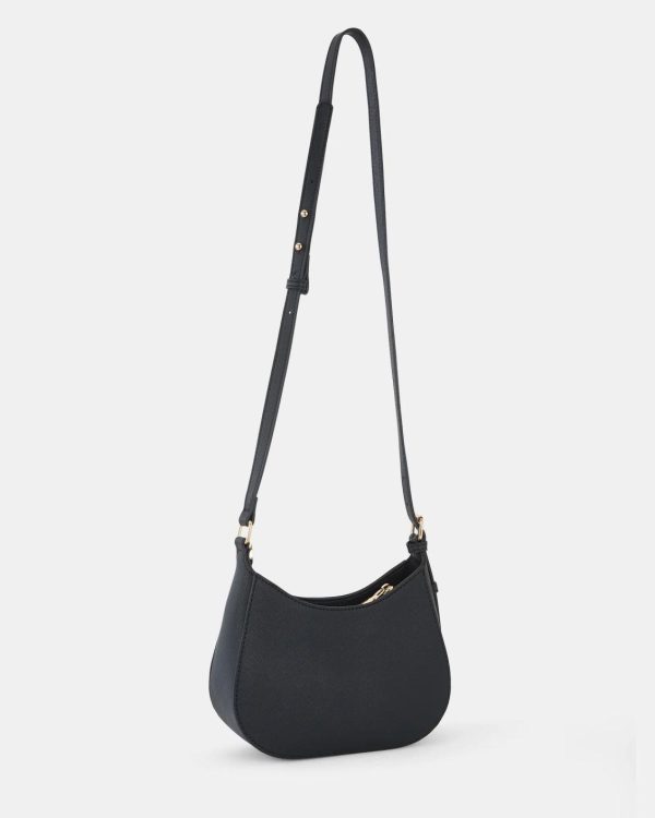 Attireaxis.shop8367ceb9f4 1