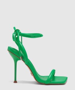 Attireaxis.shop8bf2e2d063 1