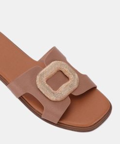 Attireaxis.shop8d75f8f1c4 3