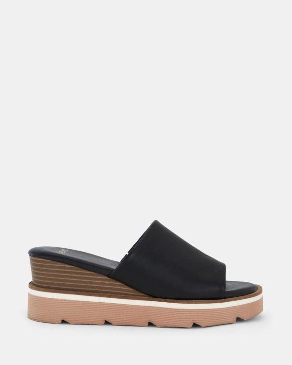 Attireaxis.shop8d86c4c22a 1