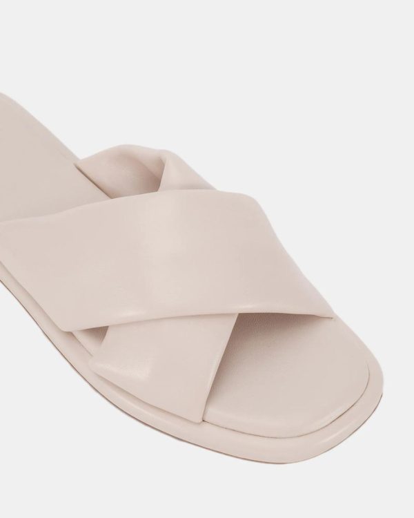 Attireaxis.shop8e62bc5682 3