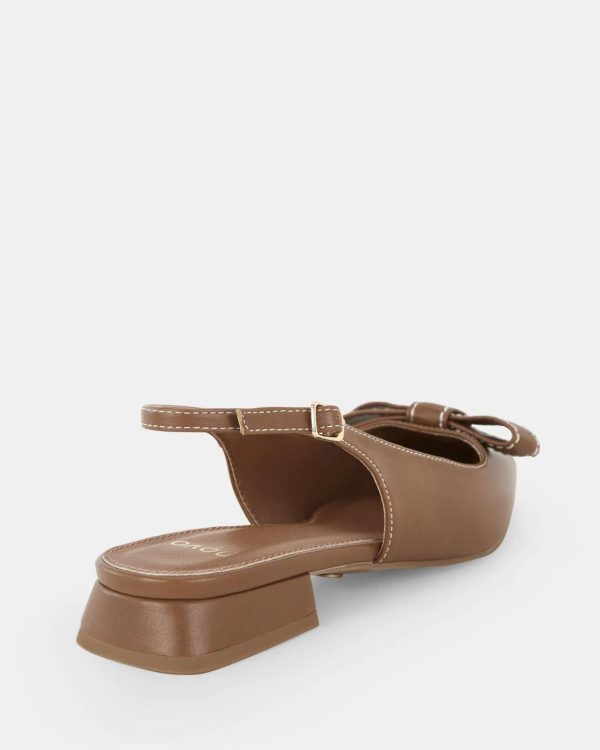 Attireaxis.shop90aca532f5 5