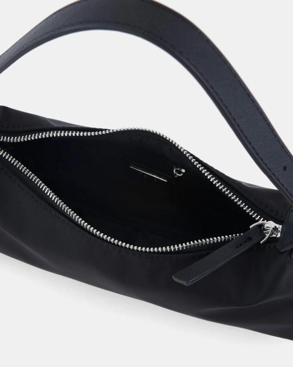 Attireaxis.shop9b3c89e772 3