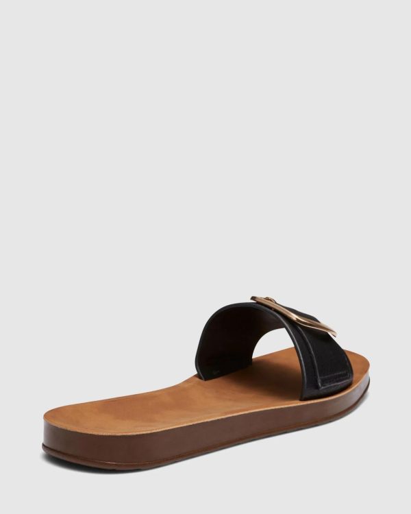 Attireaxis.shopa521a990f1 3