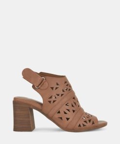 Attireaxis.shopad1bb4dcf3 1