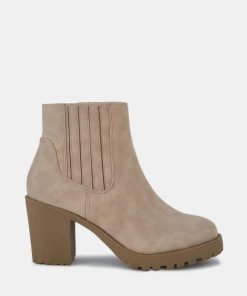 Attireaxis.shopb04ecd5394 1