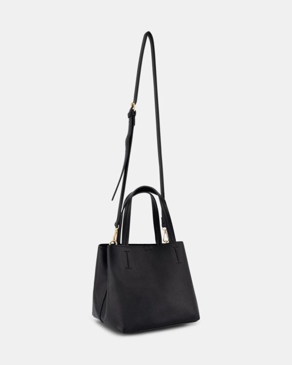 Attireaxis.shopb0bb2fafce 2