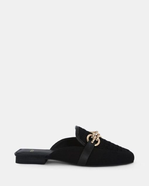 Attireaxis.shopb16a0efacd 1