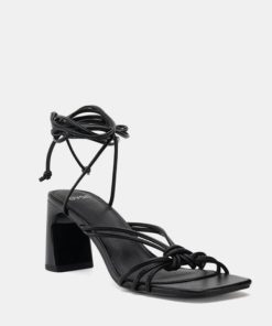 Attireaxis.shopb68ee3eab3 2