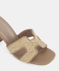 Attireaxis.shopb7094ec8da 2