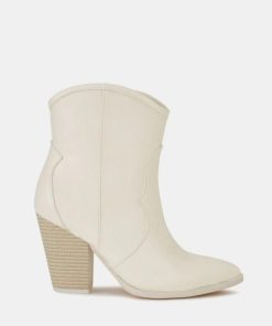 Attireaxis.shopb7bbb3a659 1